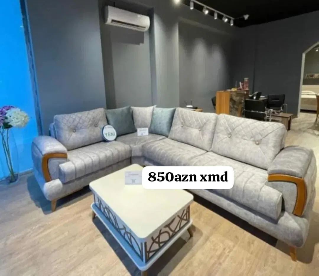 Corner sofa - Tenderyard