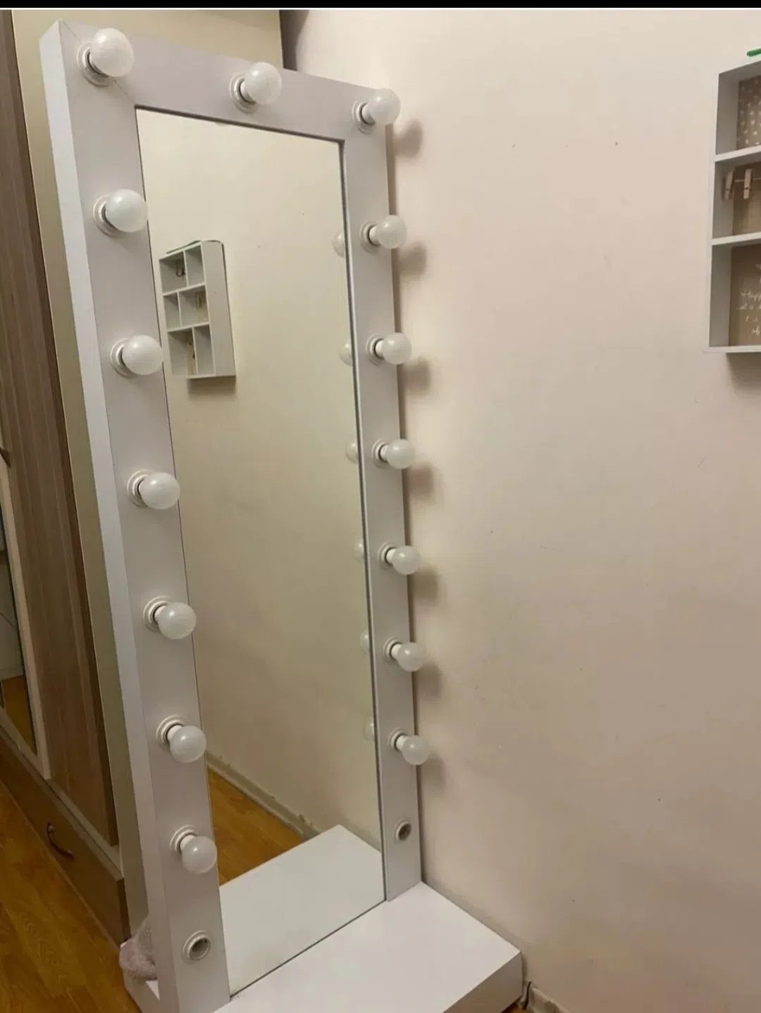 mirror for sale - Tenderyard
