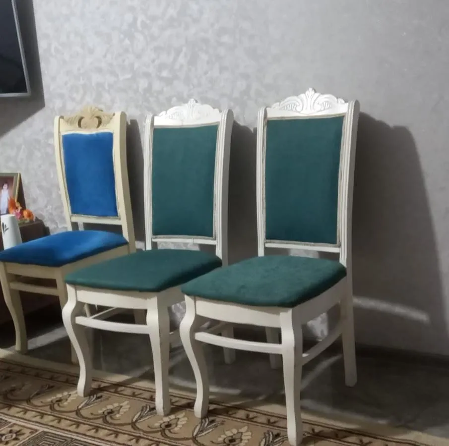 Chair sale - Tenderyard